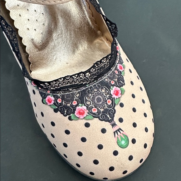 Hot Chocolate Designs - Polka Dot Mary Jane Shoes - Picture 9 of 11